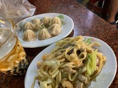 -六合夜市