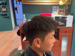 -太子爷男士理发馆