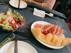-伊带伊路新疆美食府(呼家楼店)