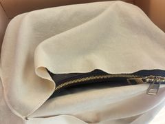 -小飞侠奢侈品回收 寄卖 养护(宝山宝龙广场店)