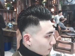 -PE SALON