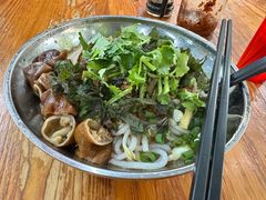 -靓姐南宁蒲庙生榨米粉(晓港湾店)