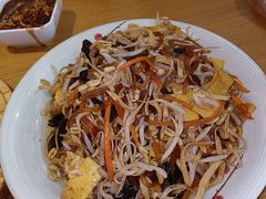 炒合菜-春饼先生·北京烤鸭(甘井子万达店)