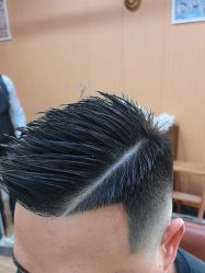 -纯剪男士理发馆·烫染专业店