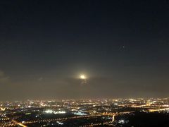 -鬼笑石后山停车场