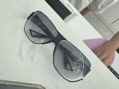 -发茂眼镜·蔡司依视路镜片(镇坪路店)