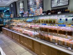 面包甜点陈列柜-巴黎贝甜(龙之梦购物中心虹口店)