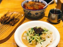 兰州酿皮-嘻小北·兰州清汤牛肉面(太平洋森活天地店)