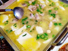 -自贡盐帮菜·玩辣餐厅(樱花园西街店)