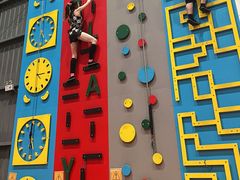 -极限PLAY运动娱乐新世界·团建派对潮玩休闲馆·室内蹦极高空游乐园