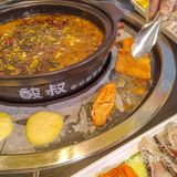 老坛酸菜鸡！成都人真会吃，武汉也有了！