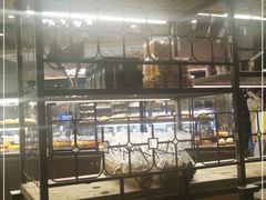 面包甜点陈列柜-红跑车(大学城店)
