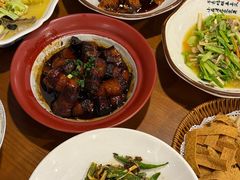 -翠姐姐农家大院·老底子萧山菜(建设一路店)