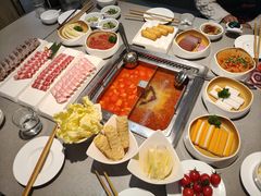 -海底捞火锅(中州万达店)
