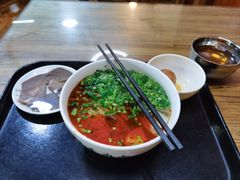 -陇上全荟兰州传统牛肉面(延吉路店)