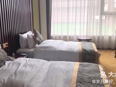 -金岛生态园烧烤露营地