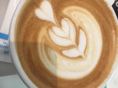 -Chom Cafe and Restaurant