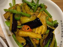 -胡桐里音乐酒馆(孝南店)