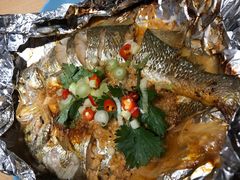 -街角等你.大连海鲜烧烤.经典铁板海鲜串(西安路店)