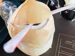 -东海岸人工湖美食村