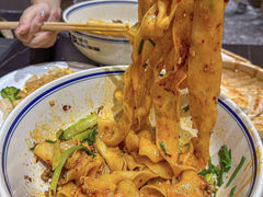 -忆秦时(银泰in77店)
