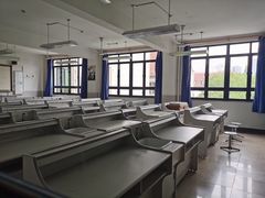 -上海市第三女子中学