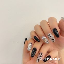 -LILY NAILS美甲美睫