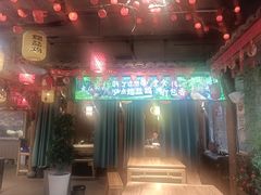 -头上红煨盐鸡·非遗院子餐厅