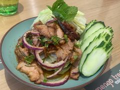 猪颈肉沙拉-mango tree芒果树泰国餐厅(青岛万象城店)