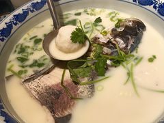 -南京金牛湖巨碗鱼头
