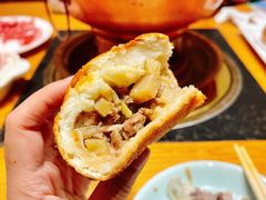 特色烤包子-额尔敦传统涮.冰煮羊火锅(乌兰察布体育场店)