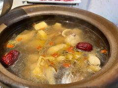 -邹开喜·小海鲜醉鸡煲·潮汕鲜切牛肉店(襄阳北路店)