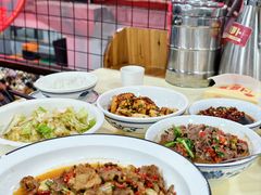 -笨罗卜浏阳菜馆(太平街店)
