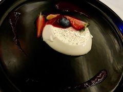 -西山人家·二十年老字号农家菜(旺山店)