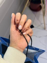 -爱空间美睫健康美甲