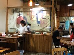 大堂-上卢老天大馄饨(上楼线店)