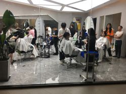 -变画·发型STUDIO