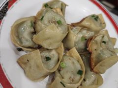 生煎馄饨-小实惠嘉(威海路店)