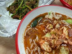 -二钢串叔麻辣烫(华龙大厦店)