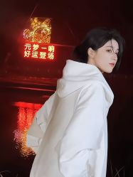 -宫铭烫发染发接发店