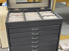 -Eziwish眼镜·蔡司授权店