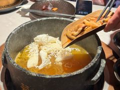 -芸山季·云南山珍菌火锅(人民广场来福士店)