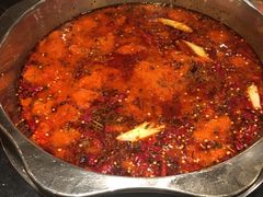 -小天鹅火锅·一线江景洪鼎旗舰店(洪崖洞店)