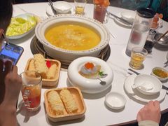 -领鲜天下·焗海鲜·花胶鸡(天目里店)