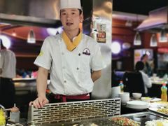 -利昂法式铁板主题餐厅(新奥购物中心店)