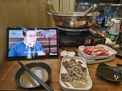 -天成·潮州牛肉脆肉鱼生蚝自助火锅
