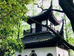 -汇龙潭