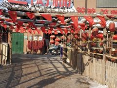 门面-鱼窝棚柴火铁锅炖(富山屯店)