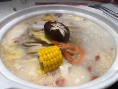 -三人行骨头王火锅(长寿店)