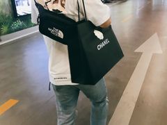 -Chanel(德基广场店)